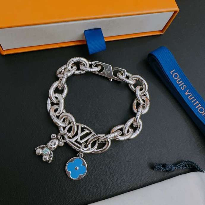 Picture of LV Bracelet _SKULVbracelet08cly4410965